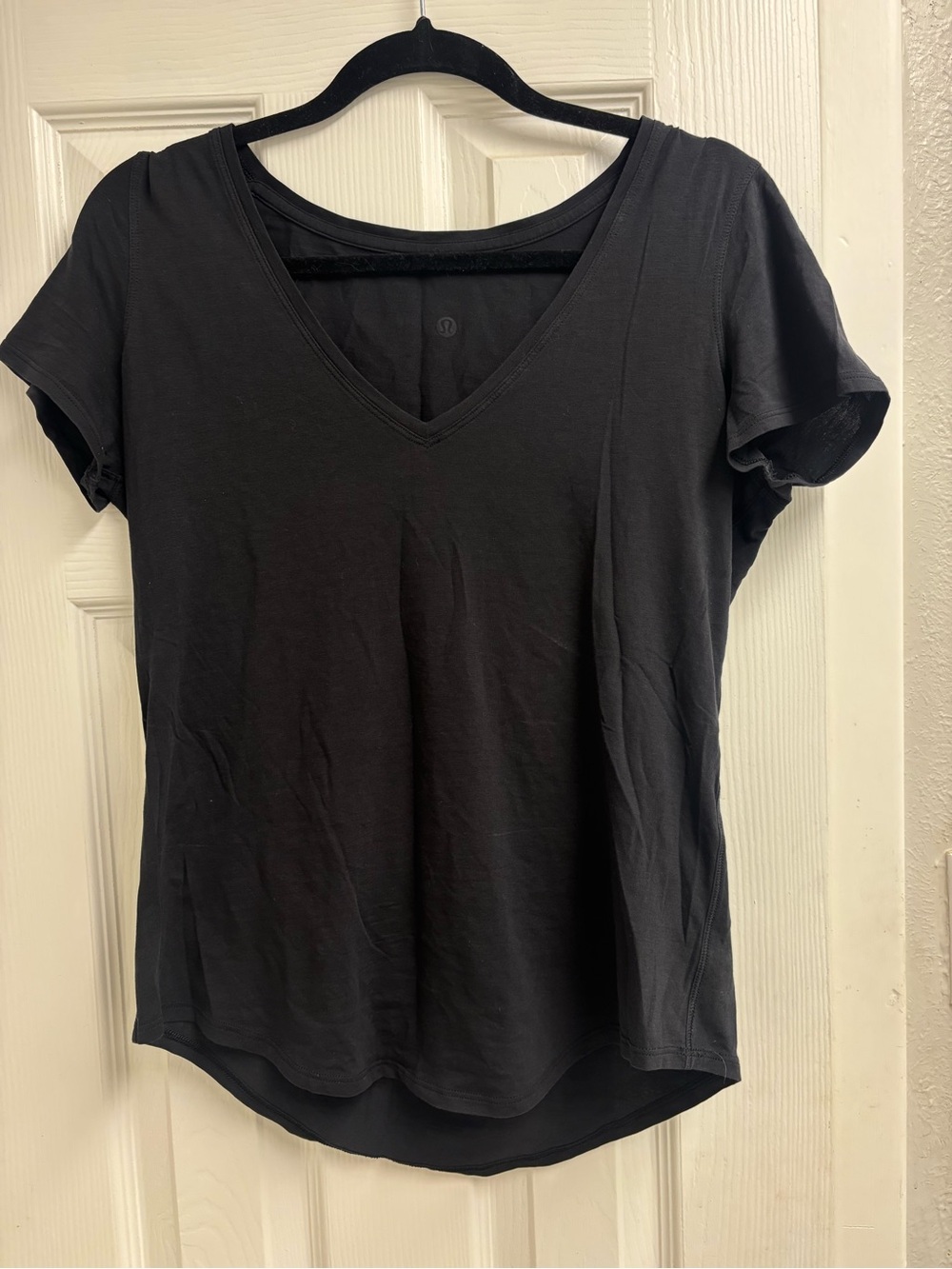 Lululemon Love Black V-Neck T-shirt